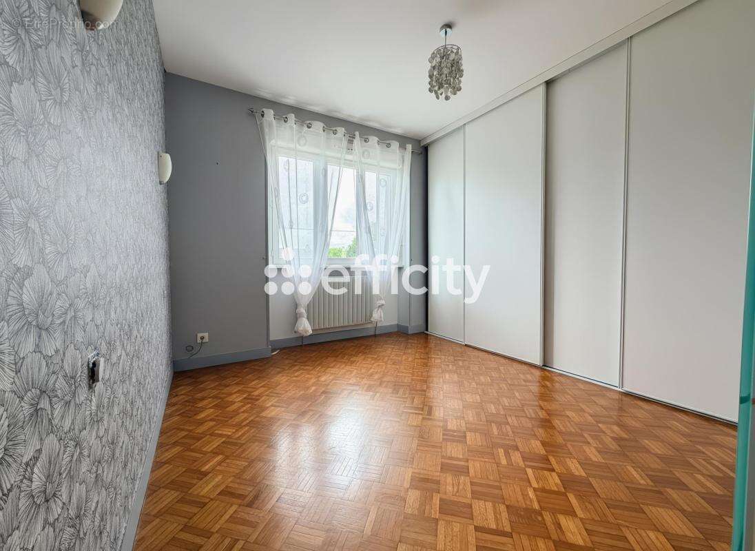 Maison 107 m² à Guipavas  - photo 9