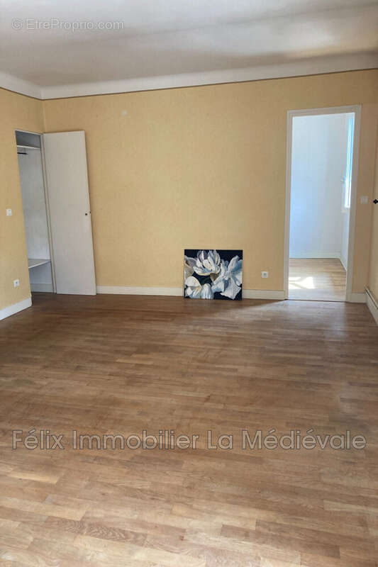 Appartement à SARLAT-LA-CANEDA