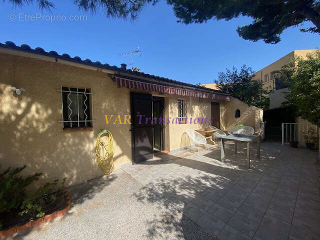 Maison à SAINT-MANDRIER-SUR-MER