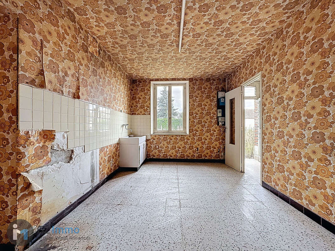 Photo 6 - Maison à SALON