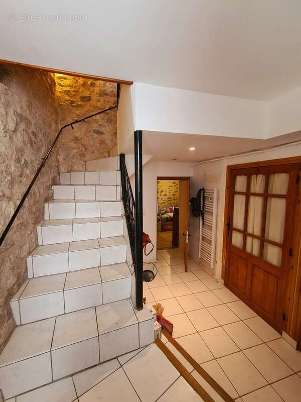 Maison à CESSENON-SUR-ORB