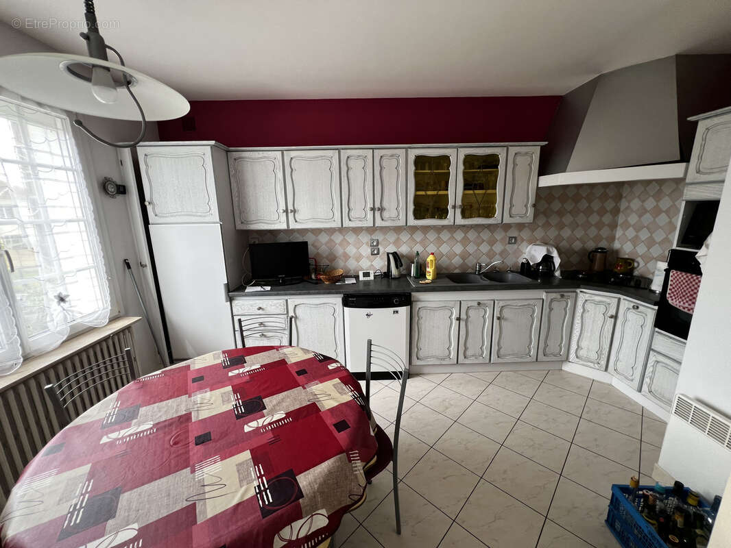 Maison à CHATELLERAULT