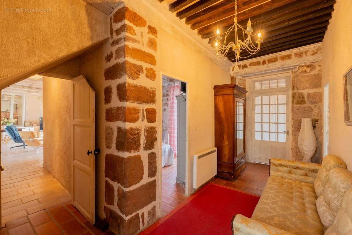 Propriété de charme en pierre - Cadre bucolique d'exception avec vue dominante - photo 14