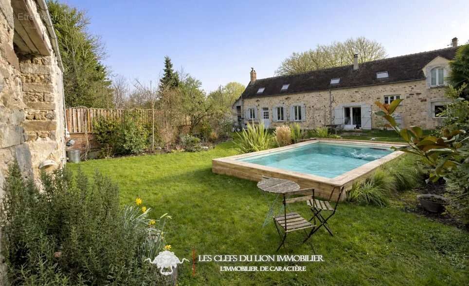 Maison à ECUELLES