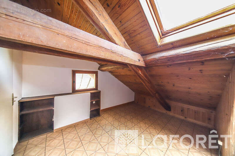 Appartement à RISOUL