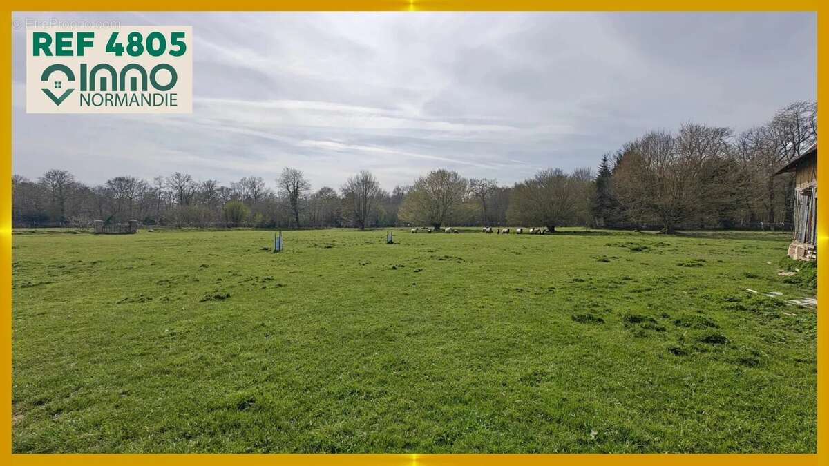 Terrain à SAINT-ELOI-DE-FOURQUES