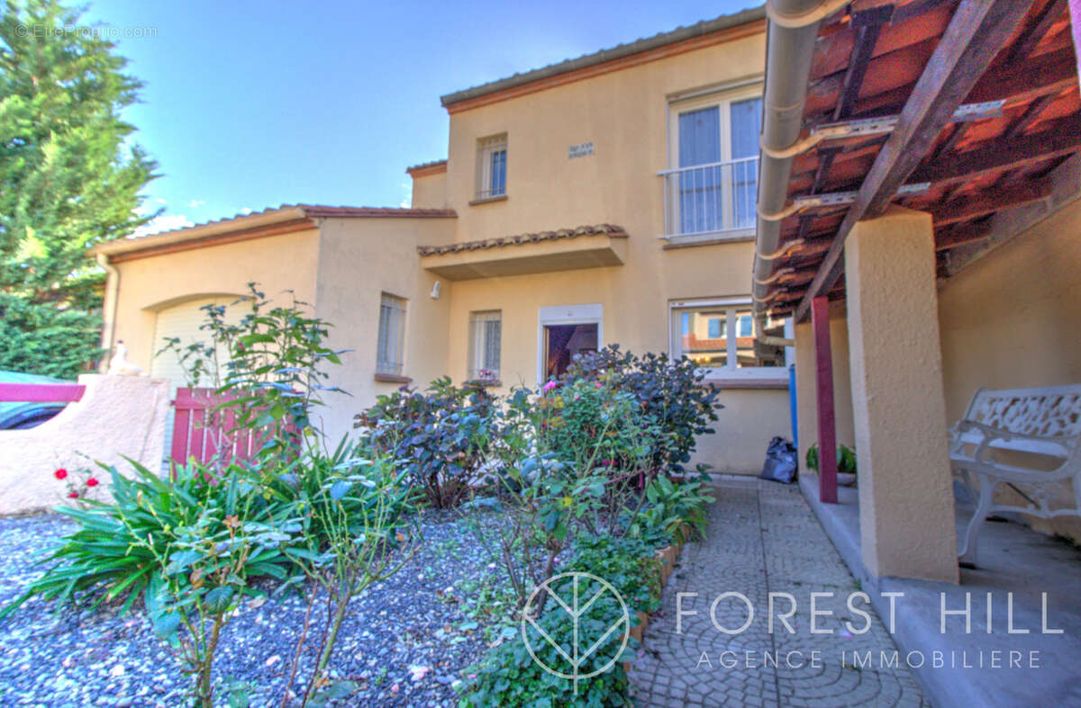 Charmante villa 2 faces   140 m2 habitables   Quartier calme et recherch - photo 5