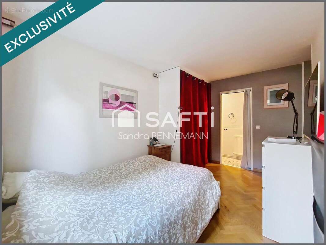 Photo 8 - Appartement à GENNEVILLIERS