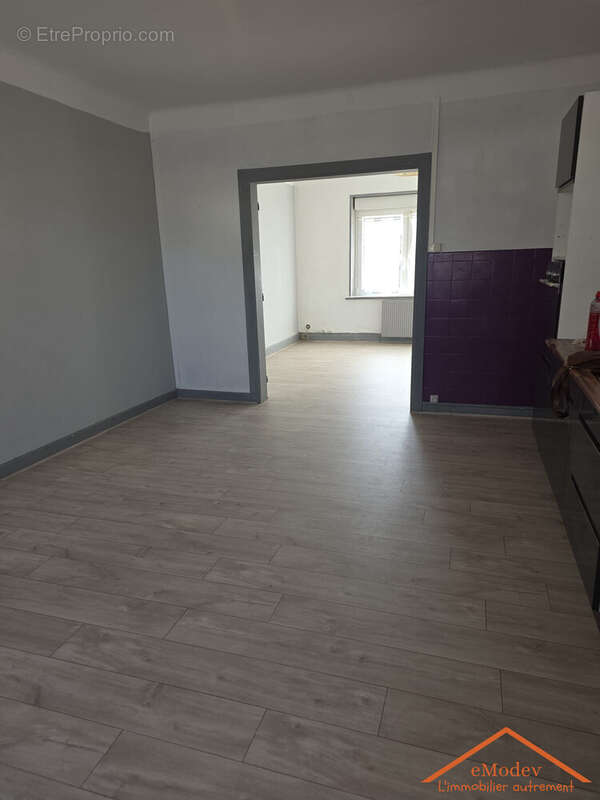 Appartement à BRUYERES