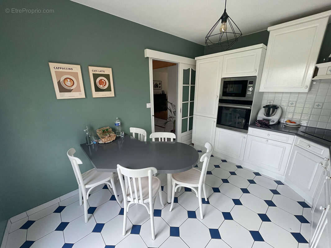 Maison à SAINT-SEBASTIEN-SUR-LOIRE