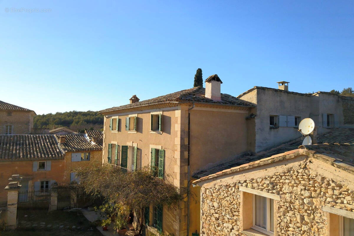 Maison à LIOUX