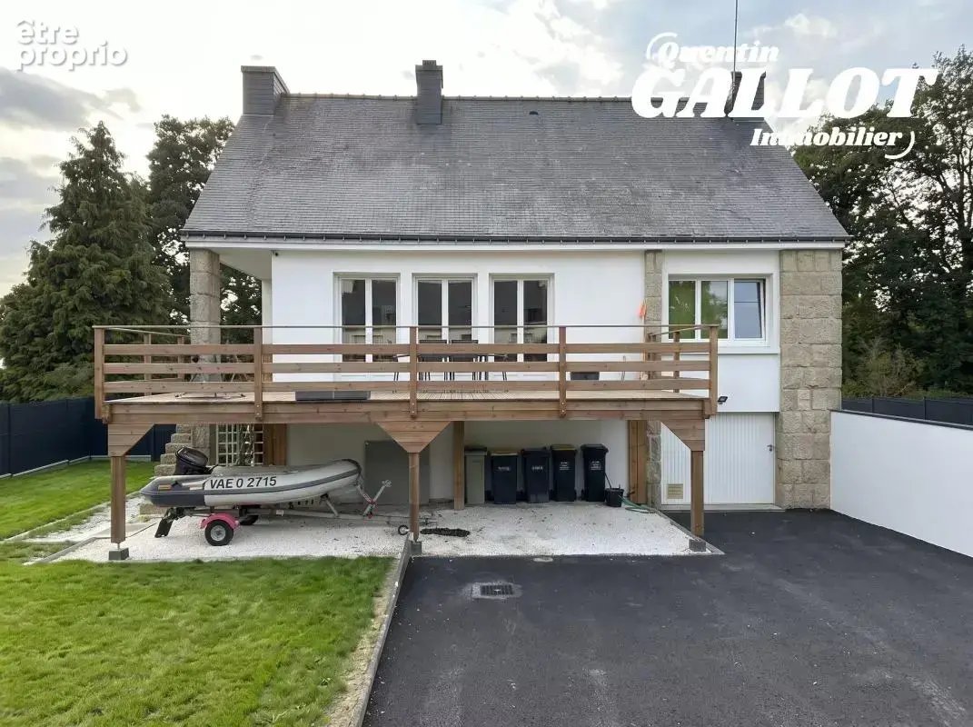 Photo Maison à Theix au prix de 450 000€