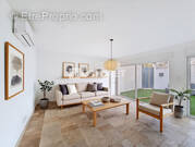 Appartement à RILLIEUX-LA-PAPE