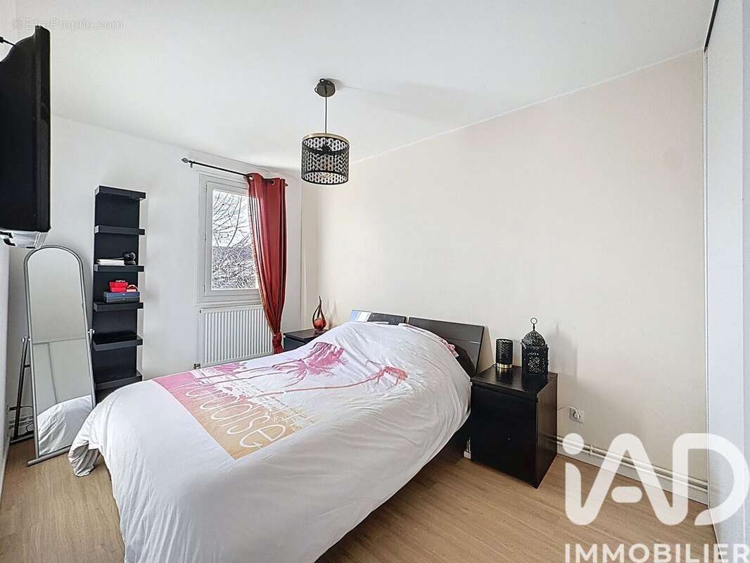 Photo 9 - Maison à VERT-SAINT-DENIS