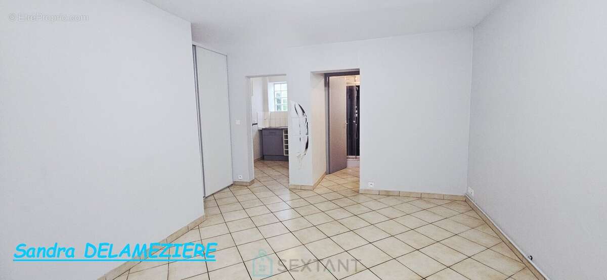 Appartement à RIVERY