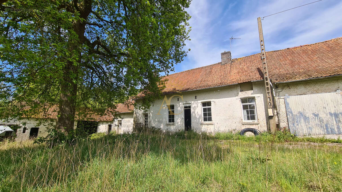 Maison à LONGVILLIERS