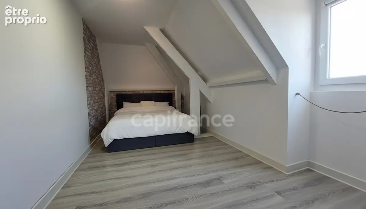 Maison à Salignac-Eyvigues, 155m², 7 pièces, 5 chambres, 5667m² de terrain, sans travaux, rentabilité, terrain en plus à bâtir - photo 14