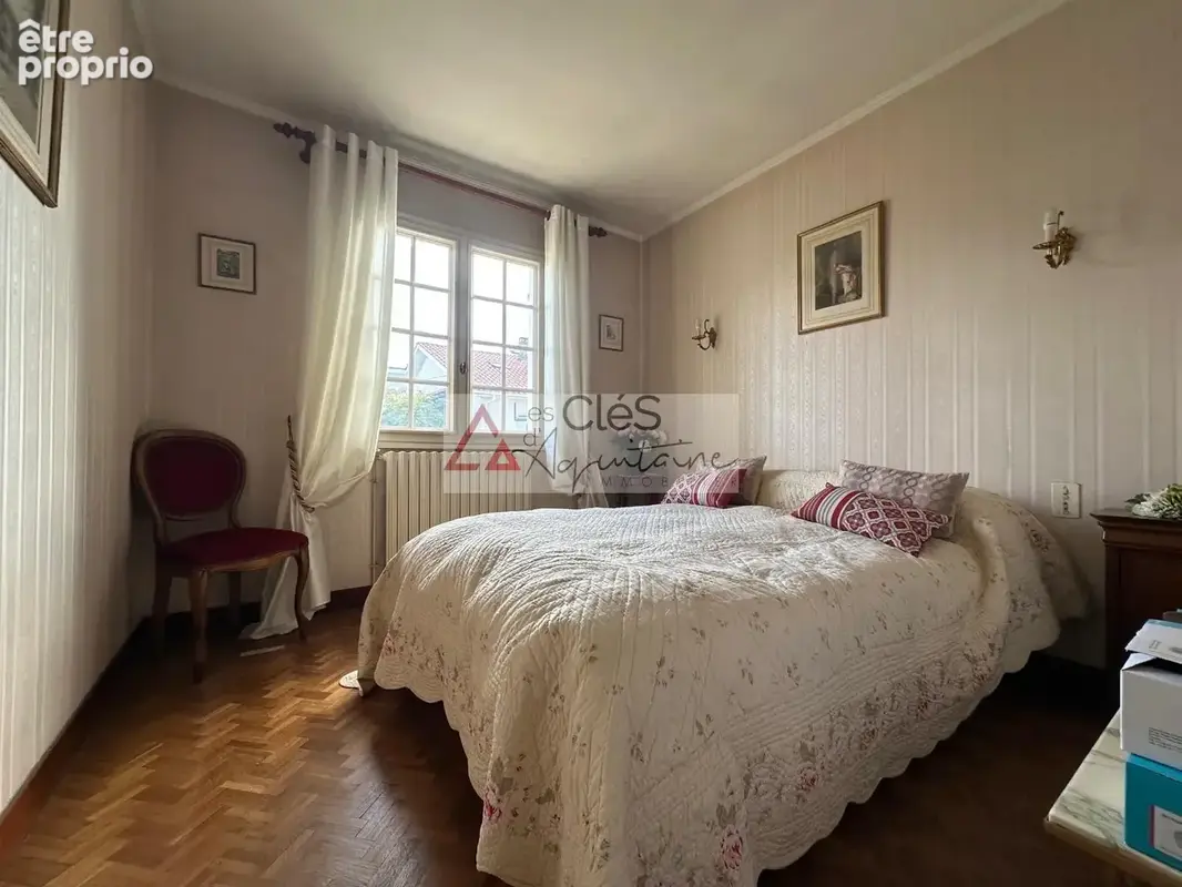 Maison familiale 123 m2 Podensac - photo 8