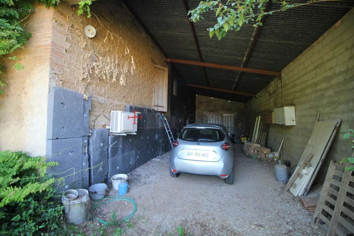 Corps de ferme à montans - photo 10