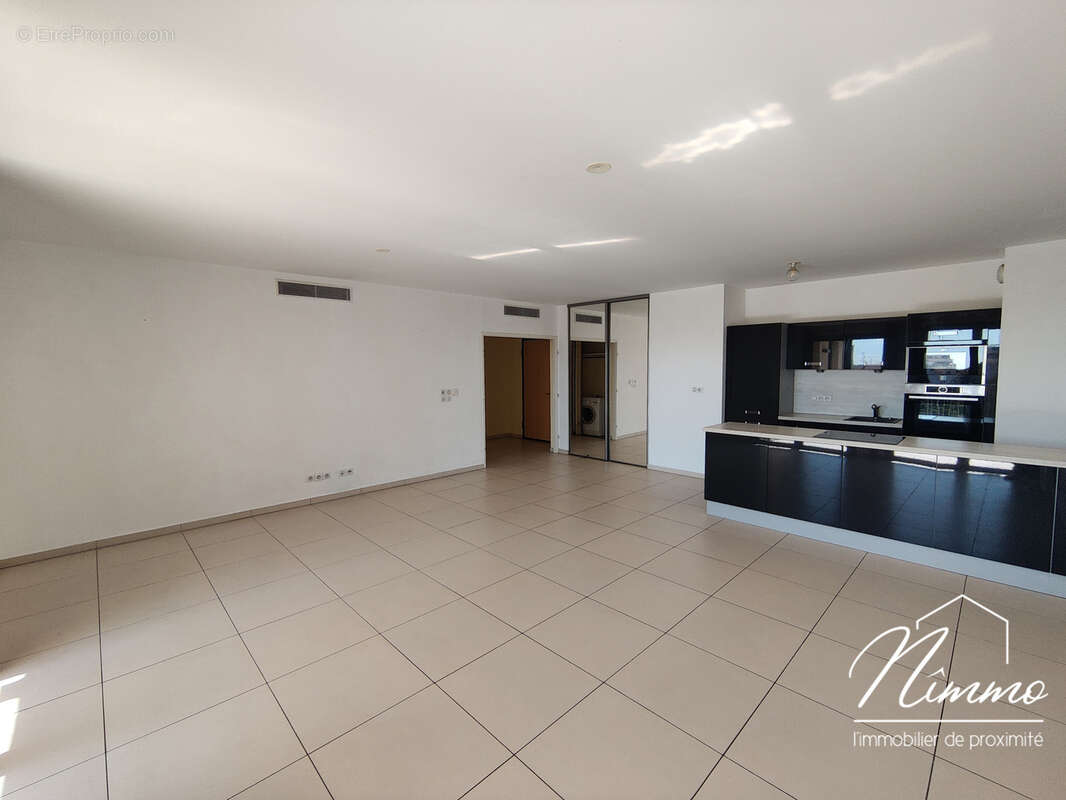 Appartement à NIMES