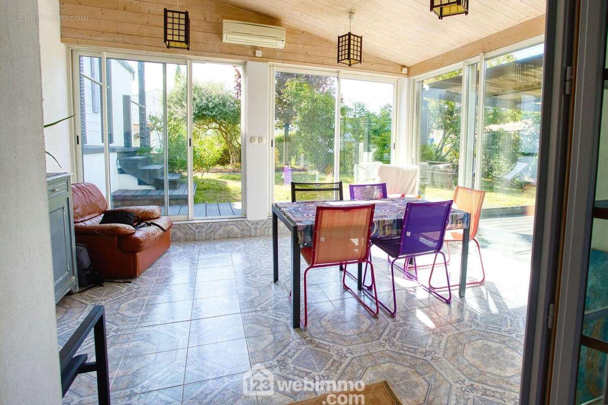 Maison à DOMPIERRE-SUR-MER