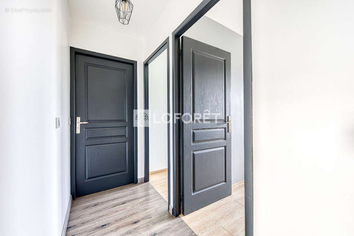 Appartement à PONTAULT-COMBAULT