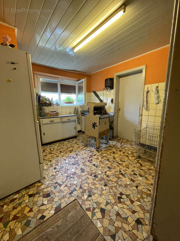 À vendre   boulangerie avec murs commerciaux & appartement   réguisheim - photo 4