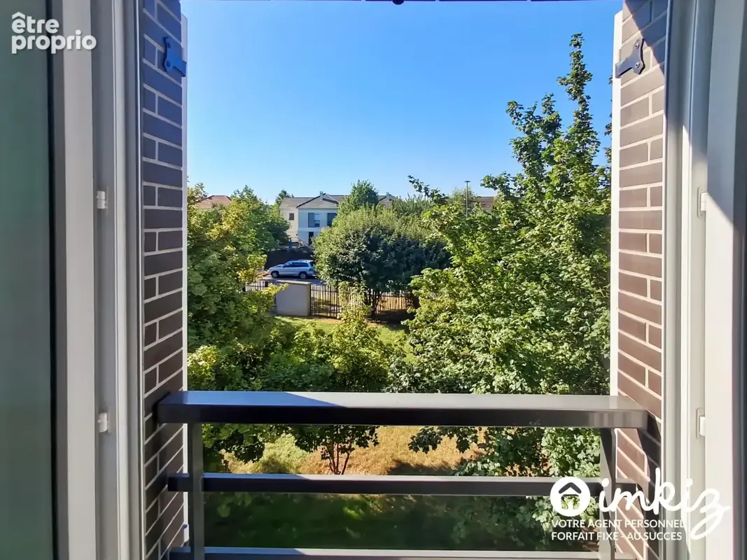 Villeneuve-le-Roi  – À 8 min du RER -2p 49m² - photo 9