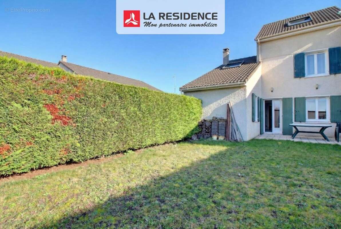 Maison à CARRIERES-SOUS-POISSY