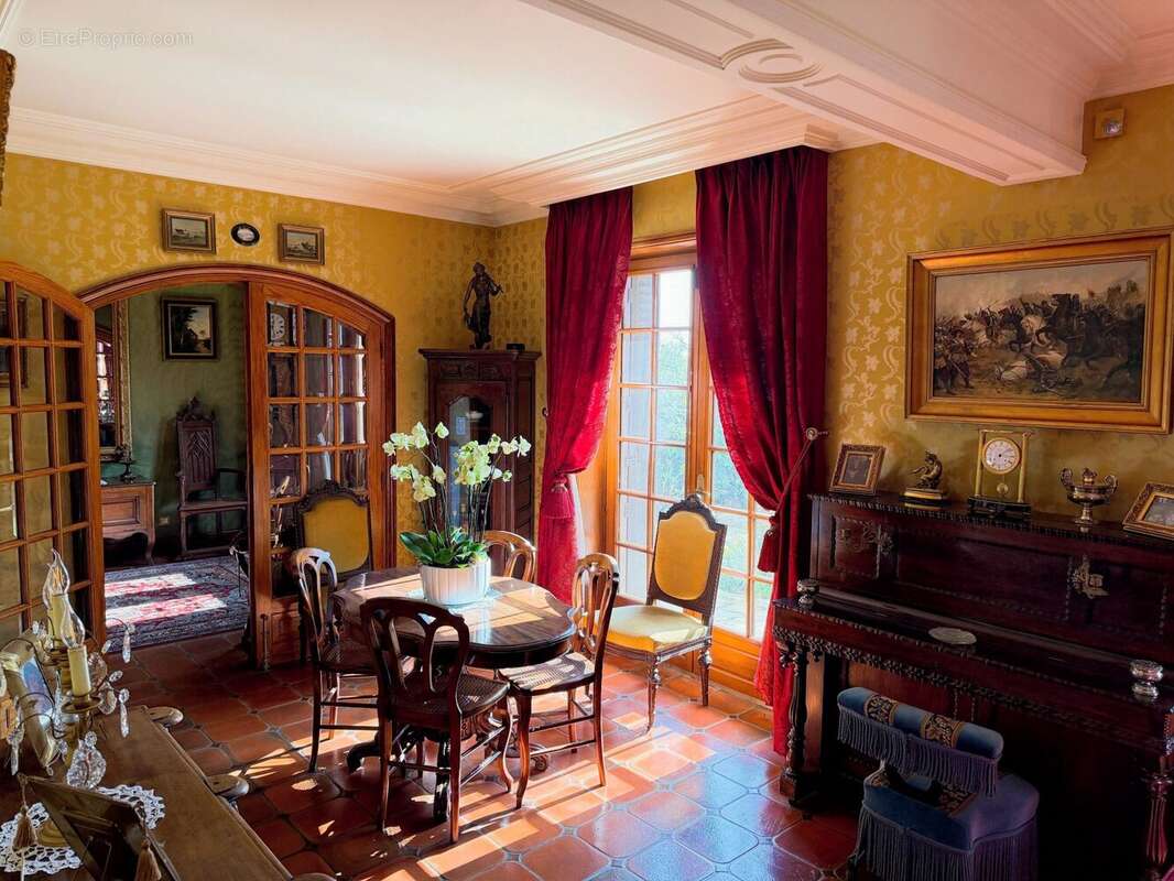 Maison à PACY-SUR-EURE
