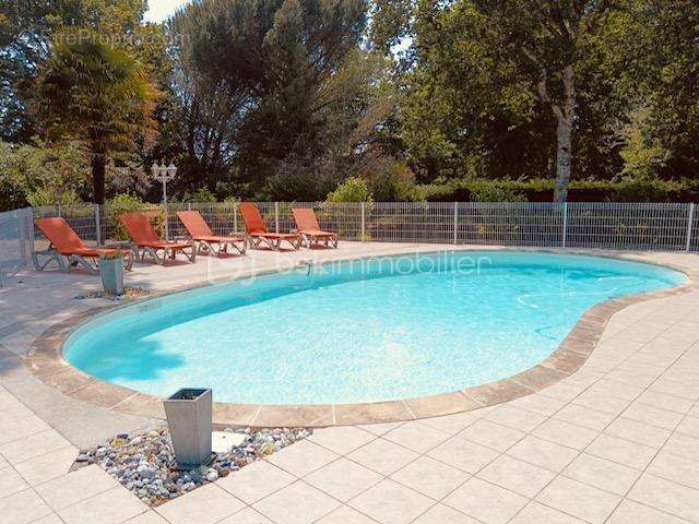 Maison à SAINT-JULIEN-EN-BORN