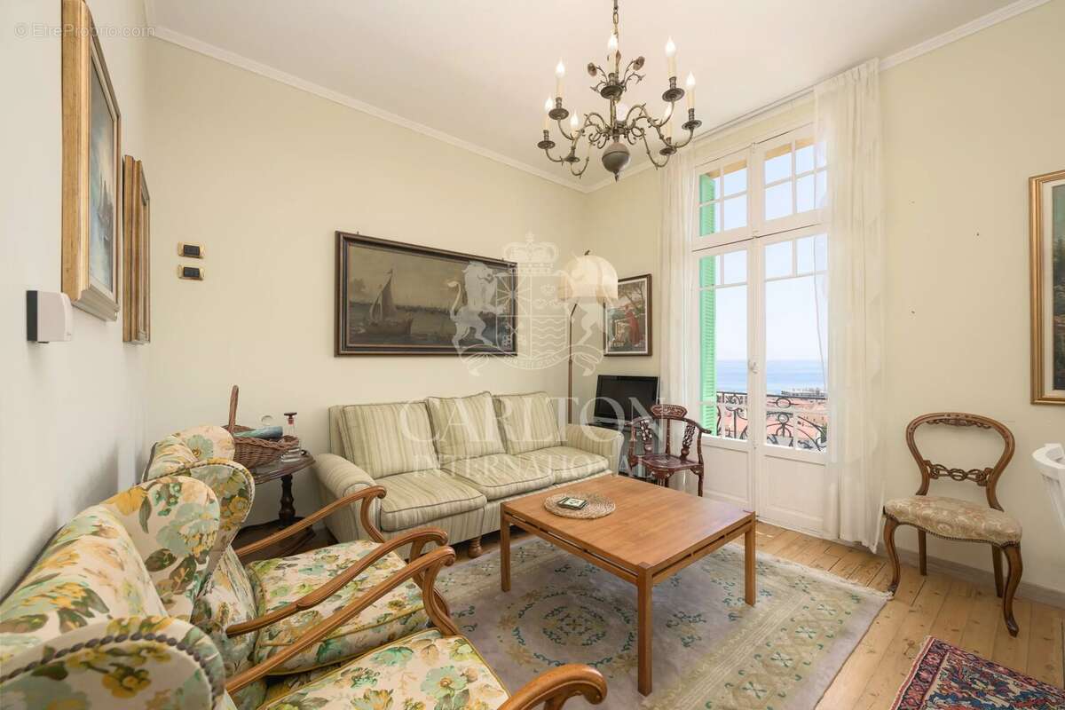 Villa  avec vue mer et accès facile au centre-ville - Opportunité d'investissement - photo 21
