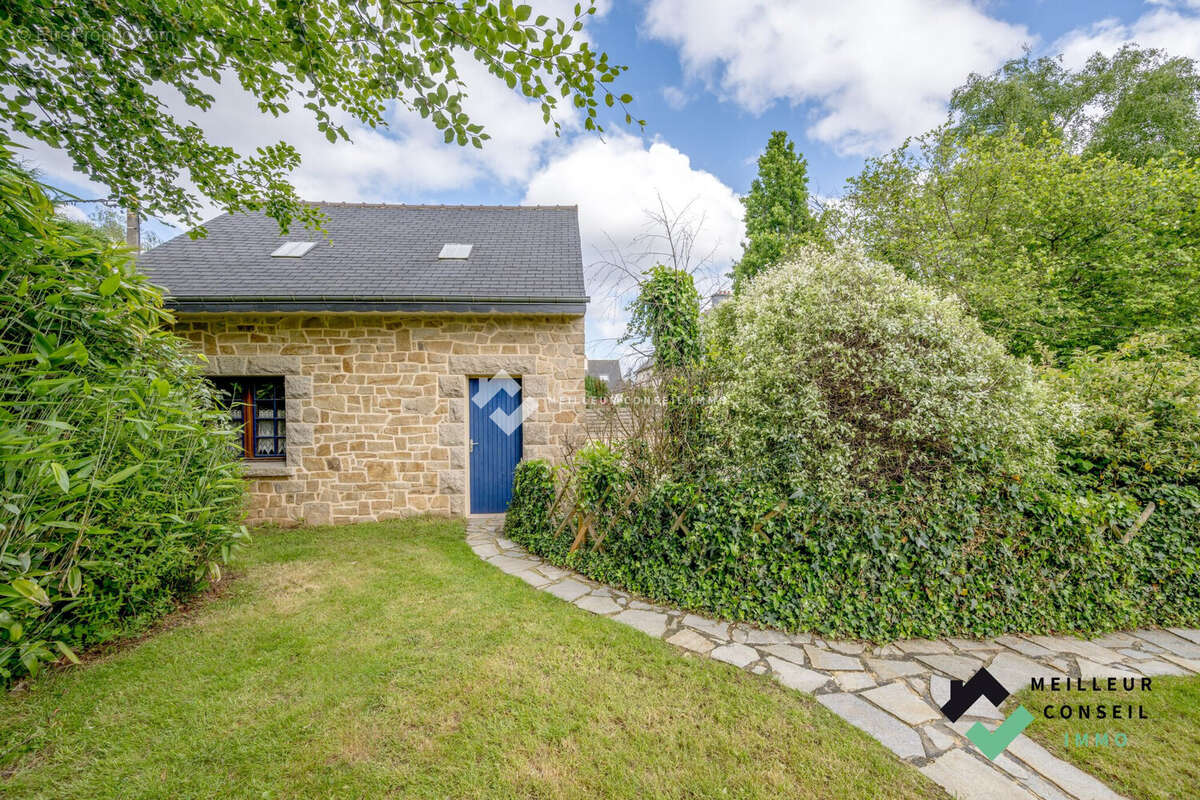 Maison 170 m² à Saint-Julien  - photo 5