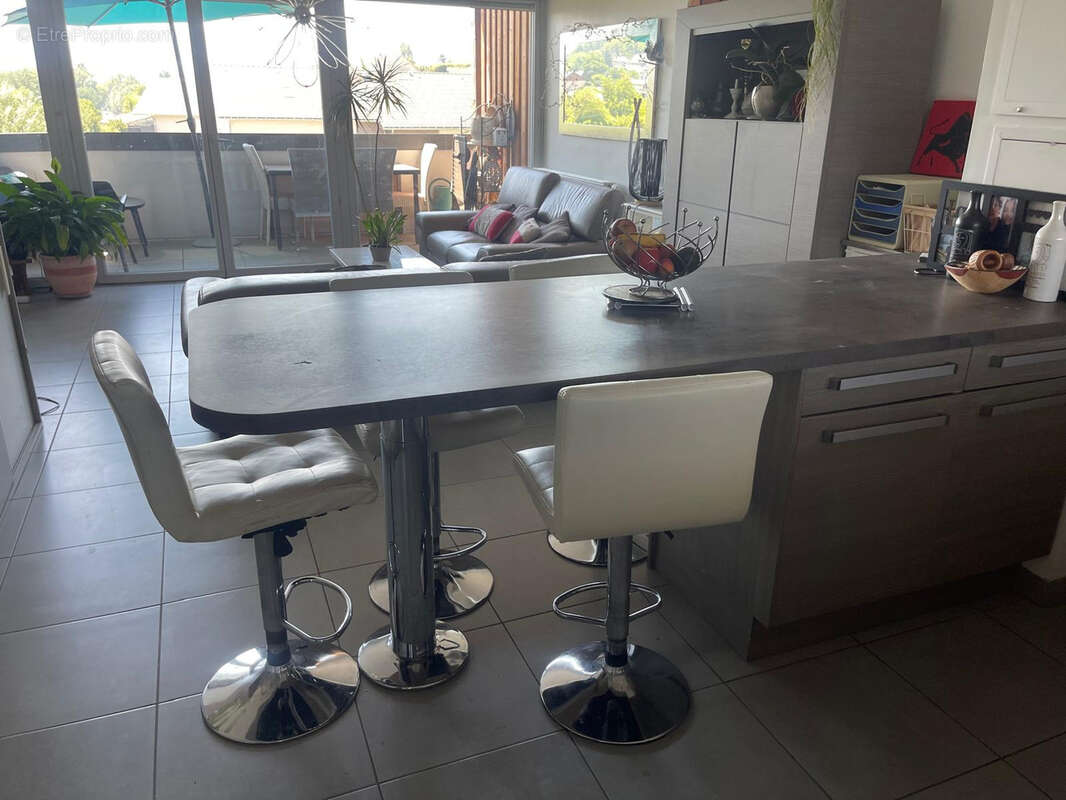 Appartement à SAINT-JEOIRE-PRIEURE