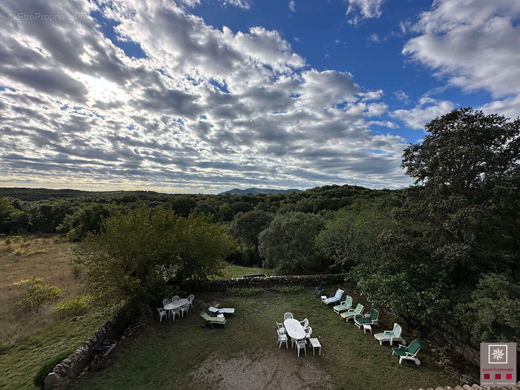 Maison à DURFORT-ET-SAINT-MARTIN-DE-SOSSENAC