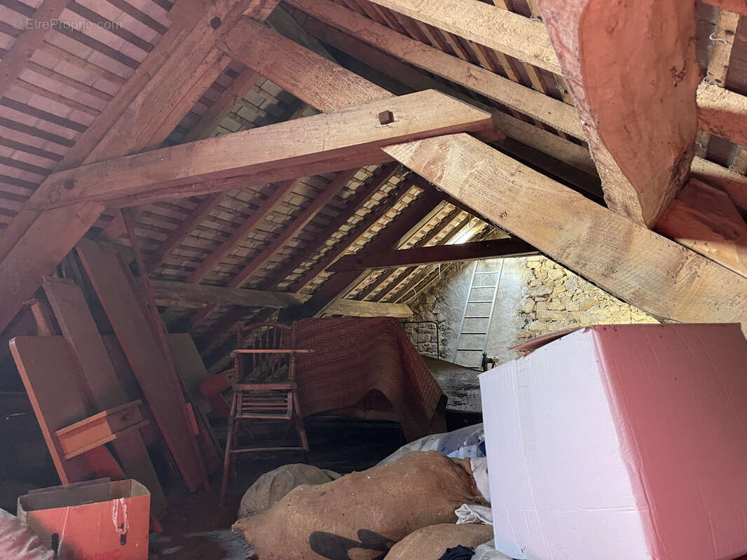 Maison à MARCILLAT-EN-COMBRAILLE