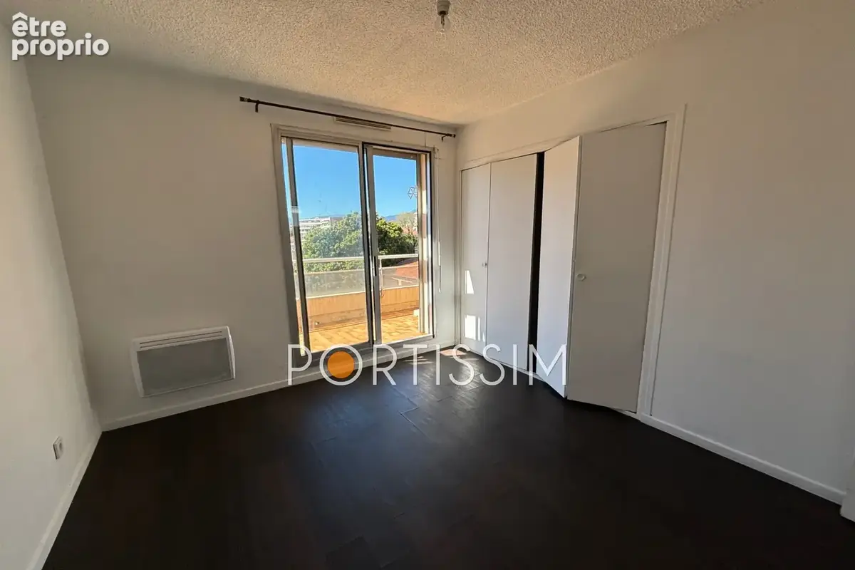 Appartement 2 pièces 44 m² à vendre à Saint-Laurent-Du-Var (06700) - photo 7