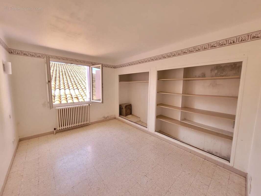 Appartement à PERTUIS