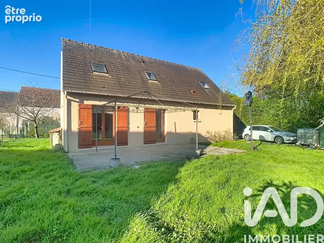 Photo 1 - Maison à FROMENTIERES
