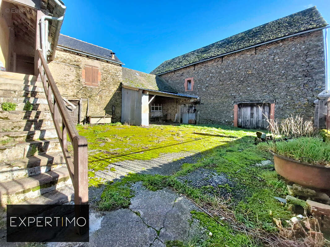 Ferme de caractère du XVIII? siècle   Isolement, authenticité et potentiel exceptionnel - photo 3