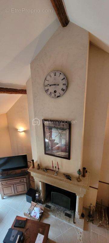 Maison à MONTEREAU-FAULT-YONNE