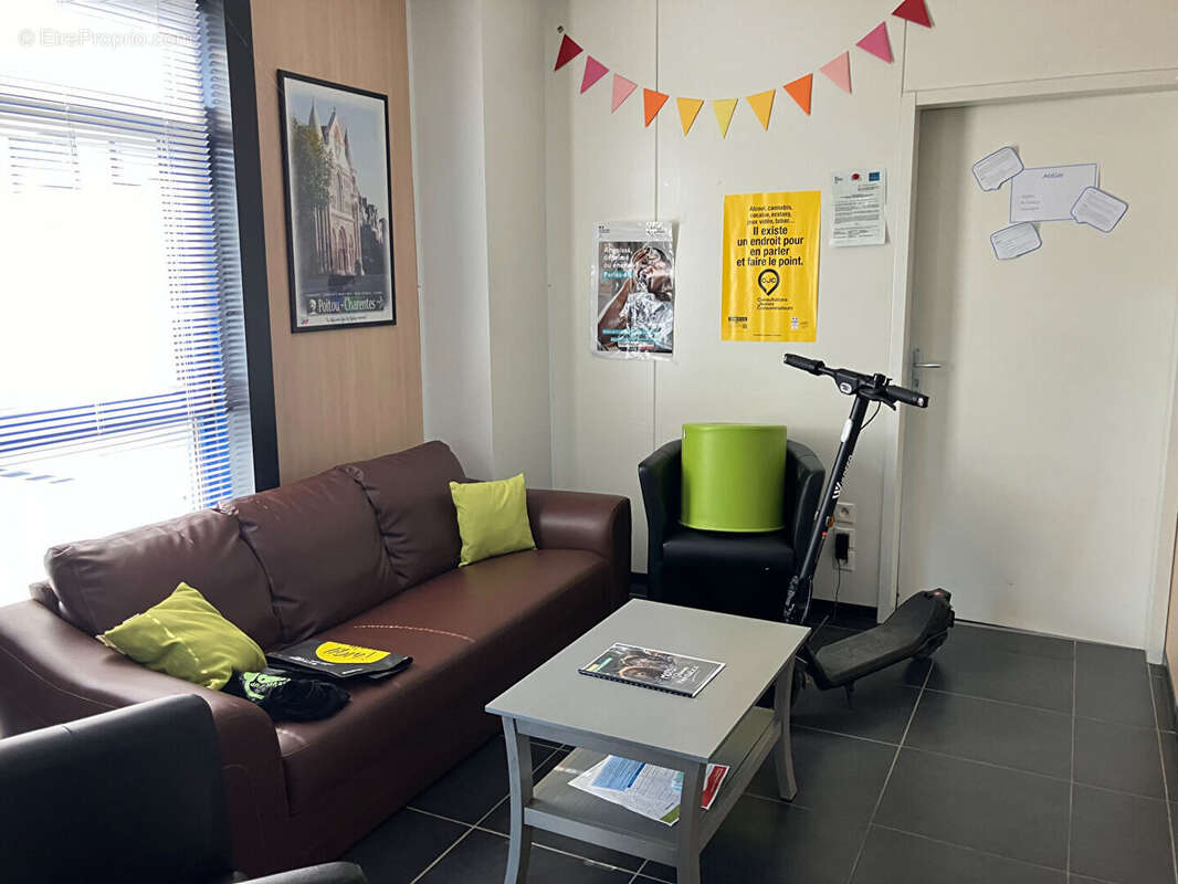 Commerce à POITIERS