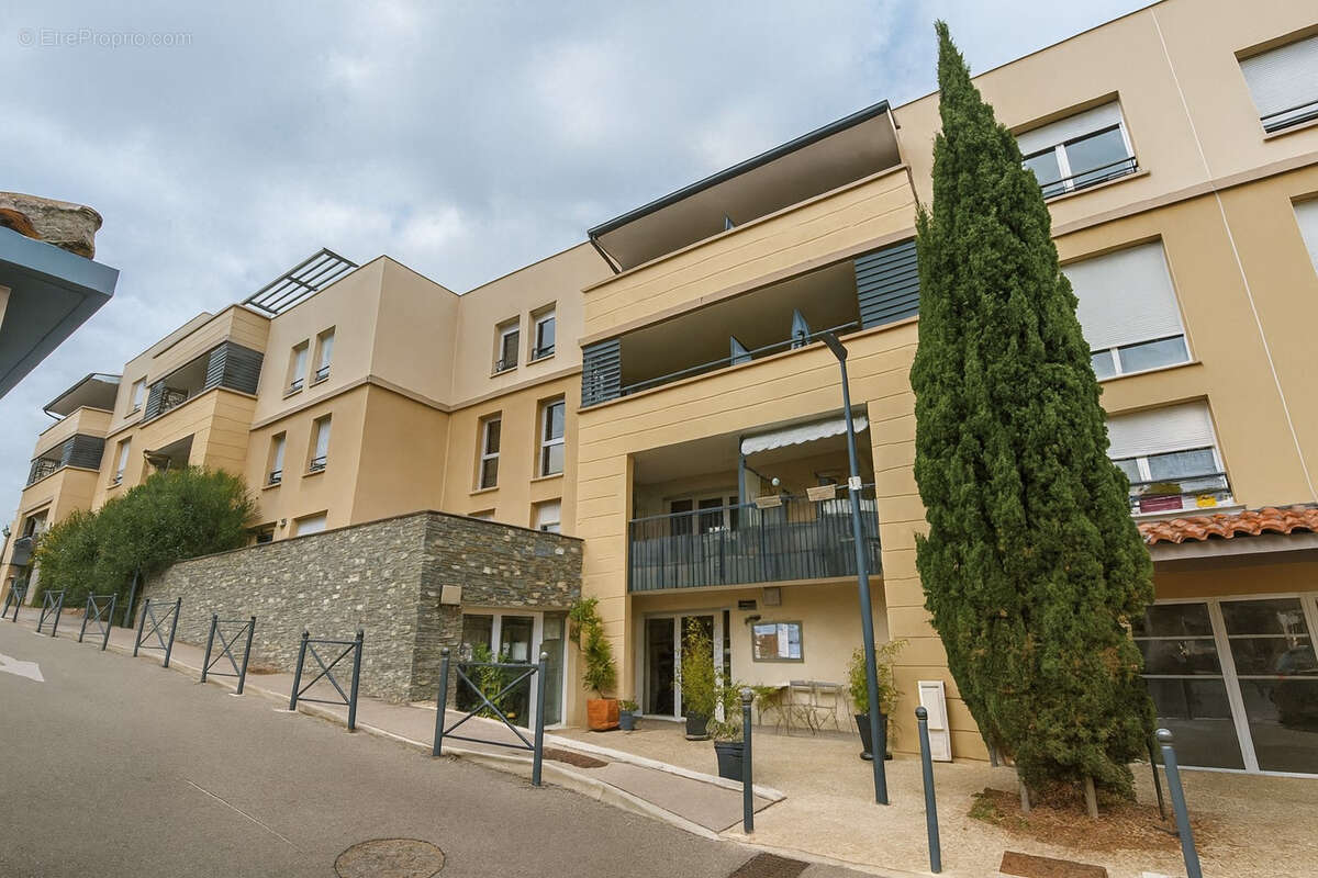 Appartement à SAINT-JEAN-DE-VEDAS