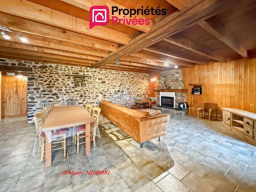 Maison à SION-LES-MINES