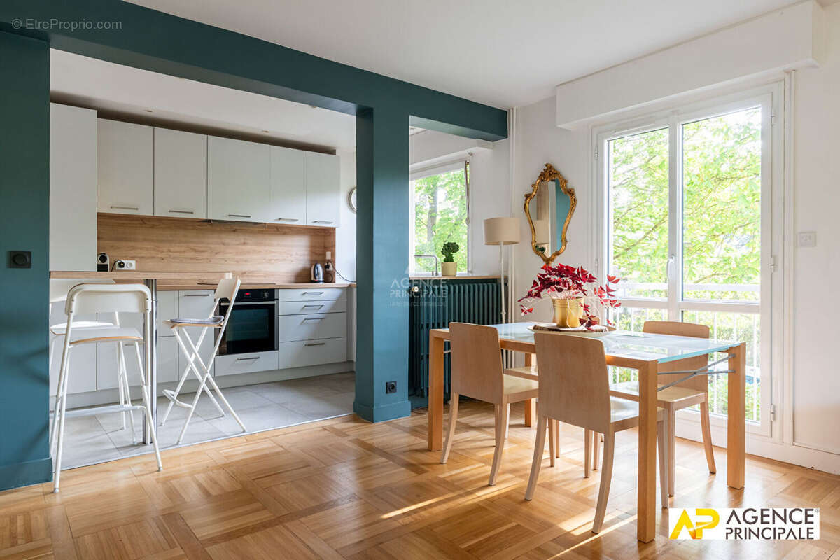Appartement à MAISONS-LAFFITTE