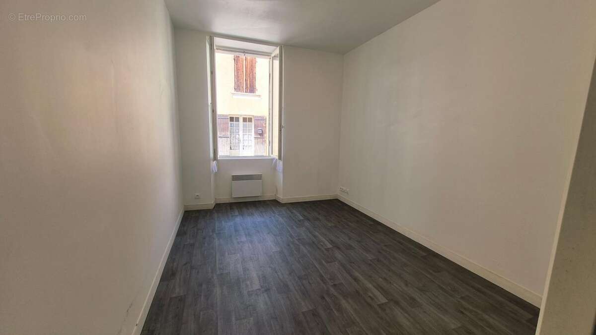 Appartement à VERGT