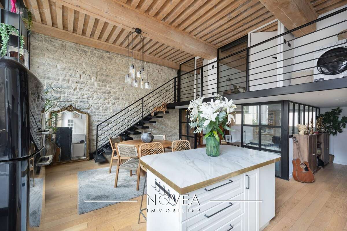 Appartement 85 m² à Lyon-4e  - photo 2