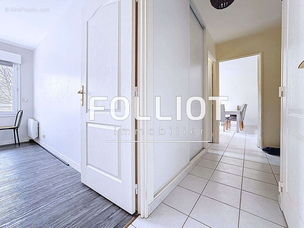 Appartement à MATHIEU