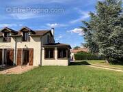 Maison à CHATEAUNEUF-EN-THYMERAIS