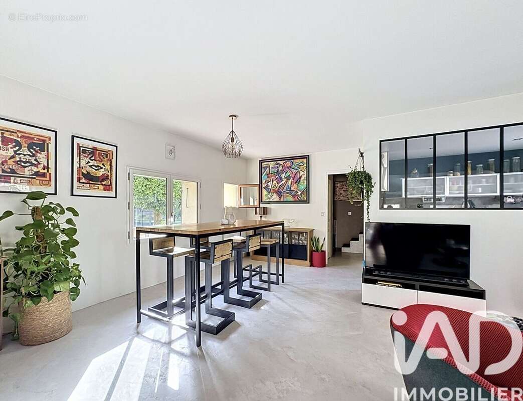 Maison 130 m² à Orgeval  - photo 4